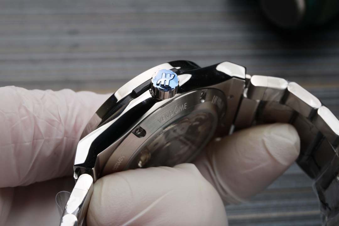 Hublot-HUBLOT luxury diamond-filled case/fashionable hollow dial