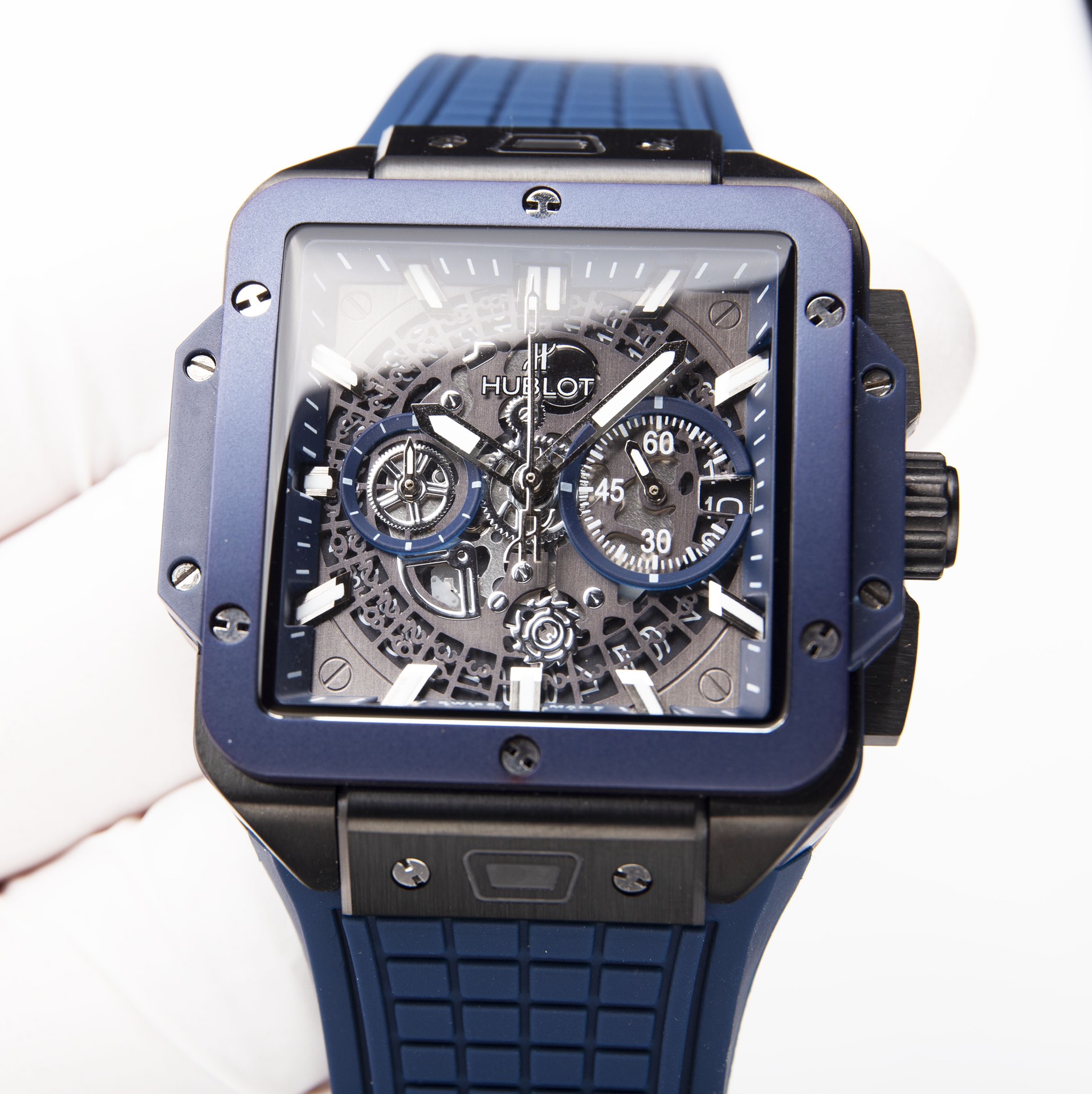 HUBLOT adheres to the brand concept of 