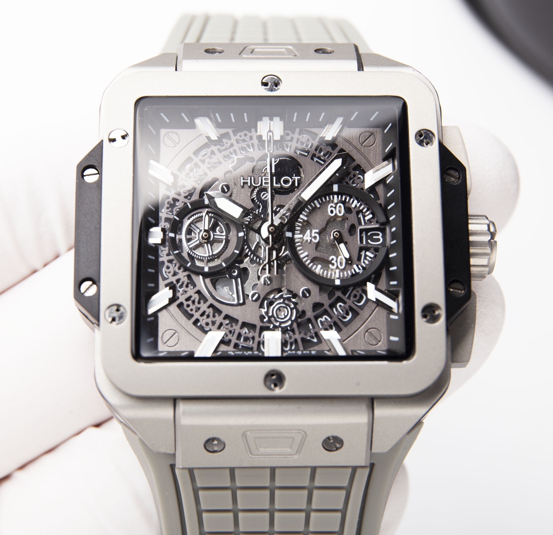 HUBLOT adheres to the brand concept of 