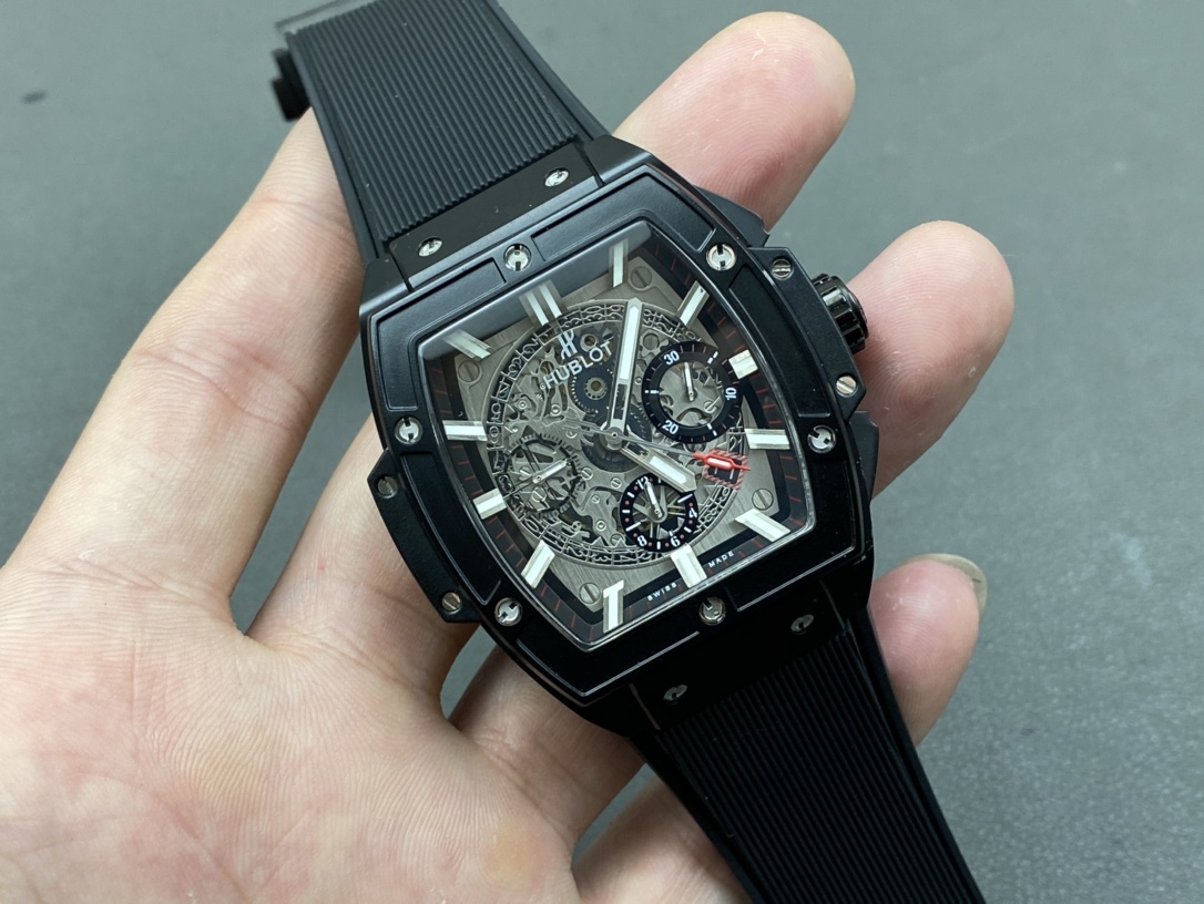 Hublot launches a new Spirit of Big Bang limited edition watch