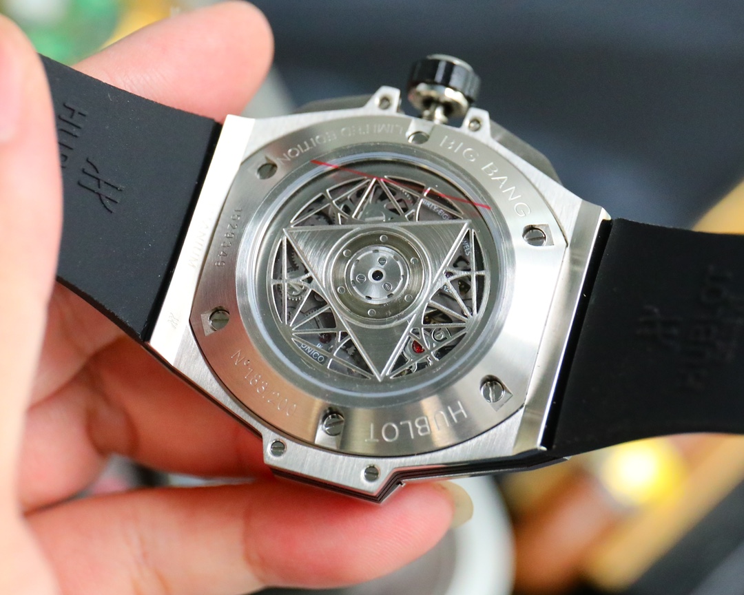 Hublot Big Bang Sang Bleu II Tattoo Second Generation Watch