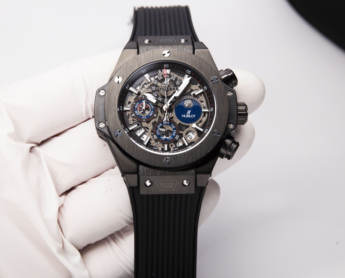Hublot HUBLOT BIG BANG series