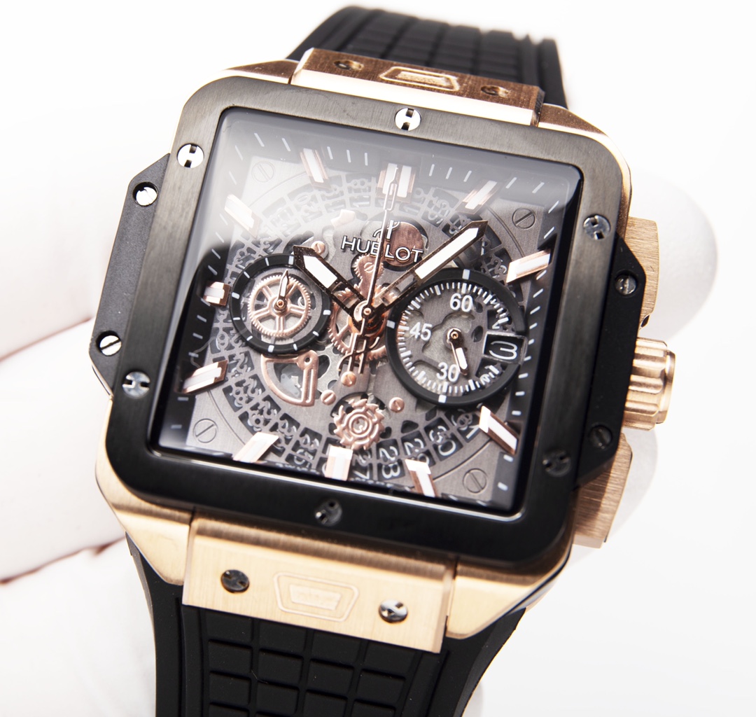 HUBLOT adheres to the brand concept of 