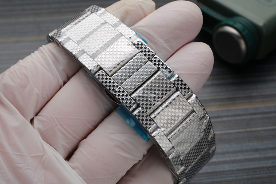 Hublot-HUBLOT luxury diamond-filled case/fashionable hollow dial