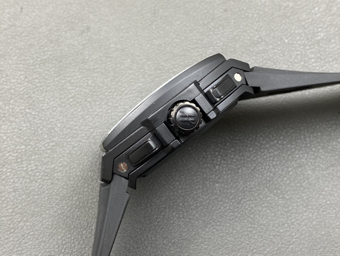 Hublot launches a new Spirit of Big Bang limited edition watch