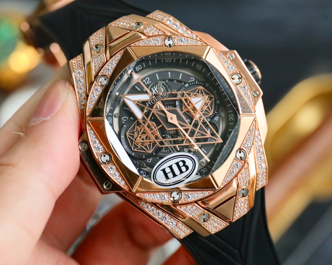Hublot Big Bang Sang Bleu II Tattoo Second Generation Watch