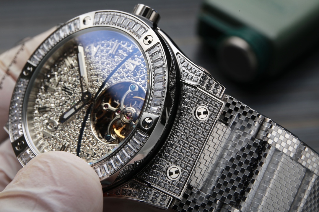Hublot-HUBLOT luxury diamond-filled case/fashionable hollow dial