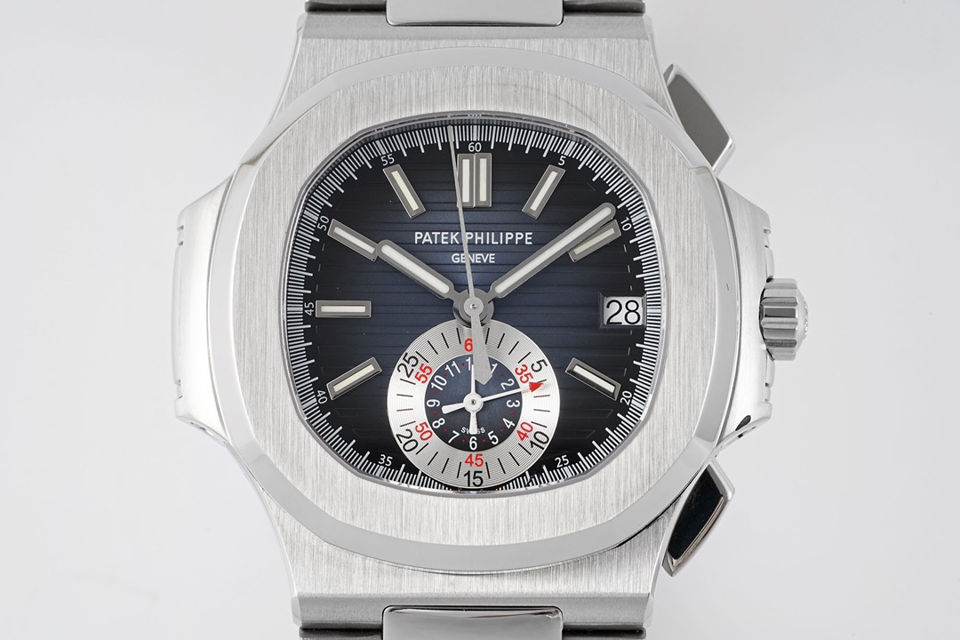 Patek Philippe Nautilus 5980/1A-014 multi-functional chronograph watch
