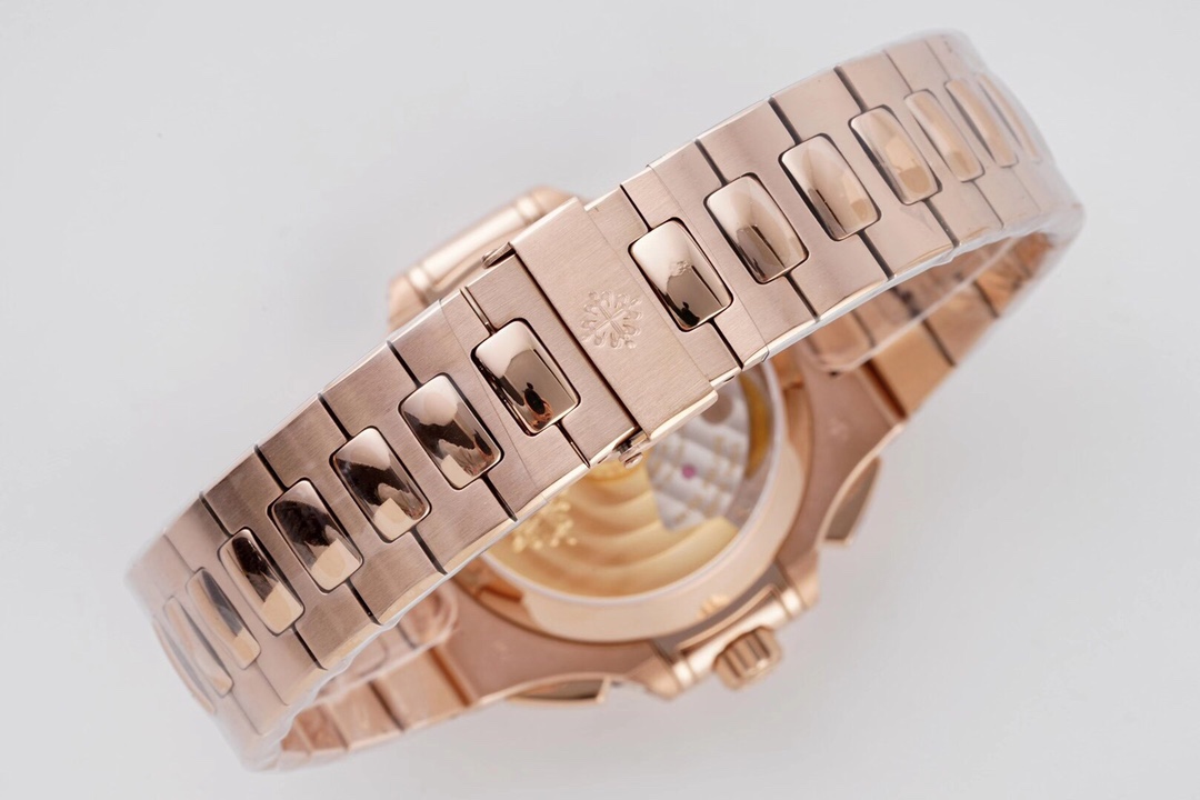 Patek Philippe Nautilus 5980/1A-014 multi-functional chronograph watch