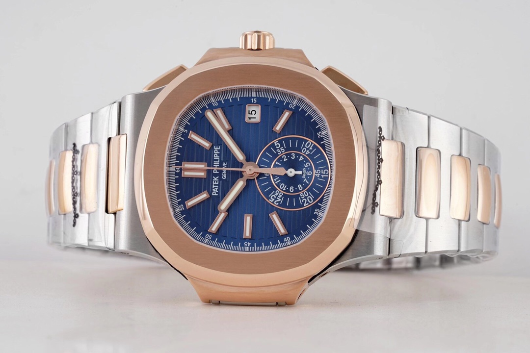 Patek Philippe Nautilus 5980/1A-014 multi-functional chronograph watch