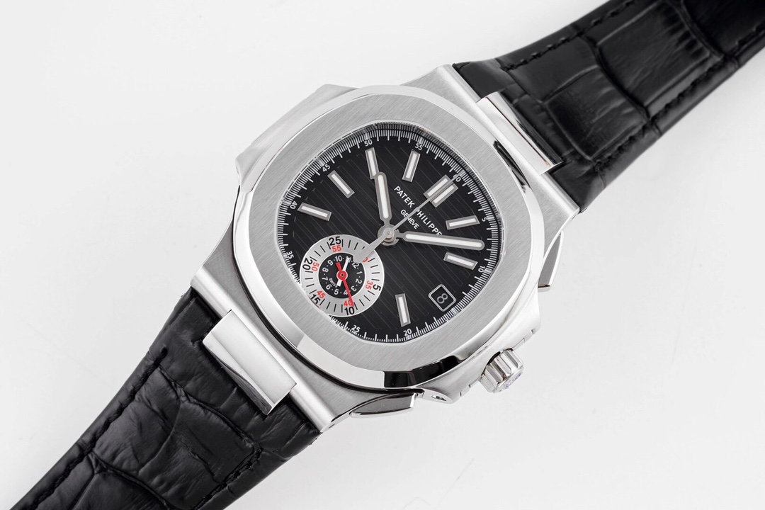 Patek Philippe Nautilus 5980/1A-014 multi-functional chronograph watch