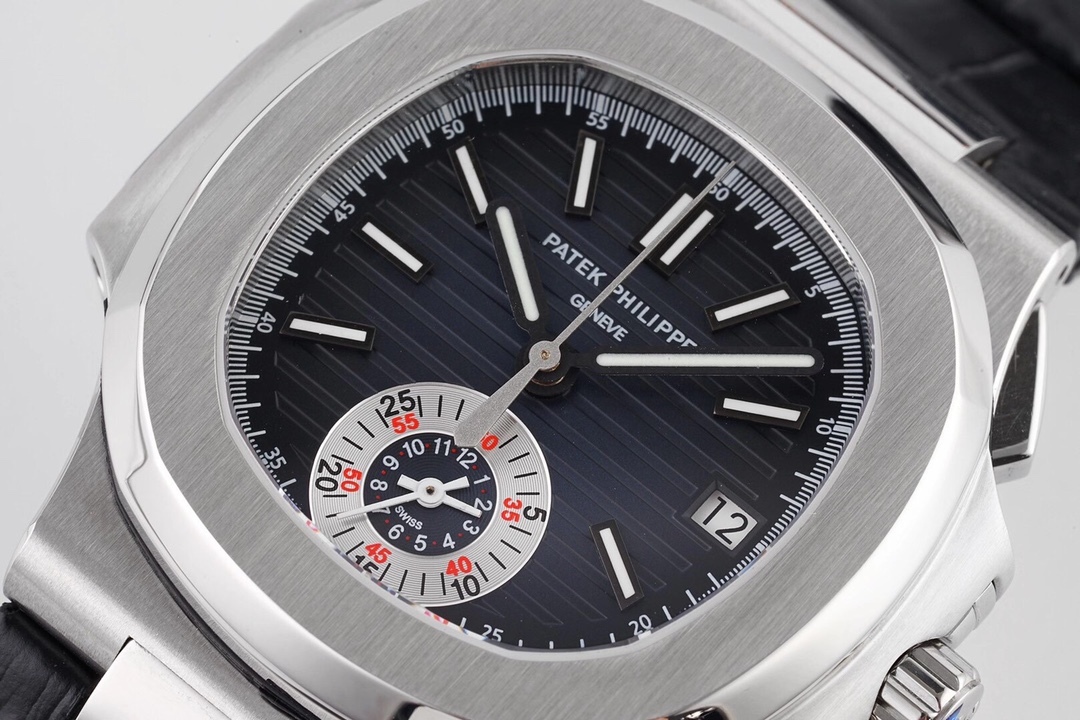 Patek Philippe Nautilus 5980/1A-014 multi-functional chronograph watch