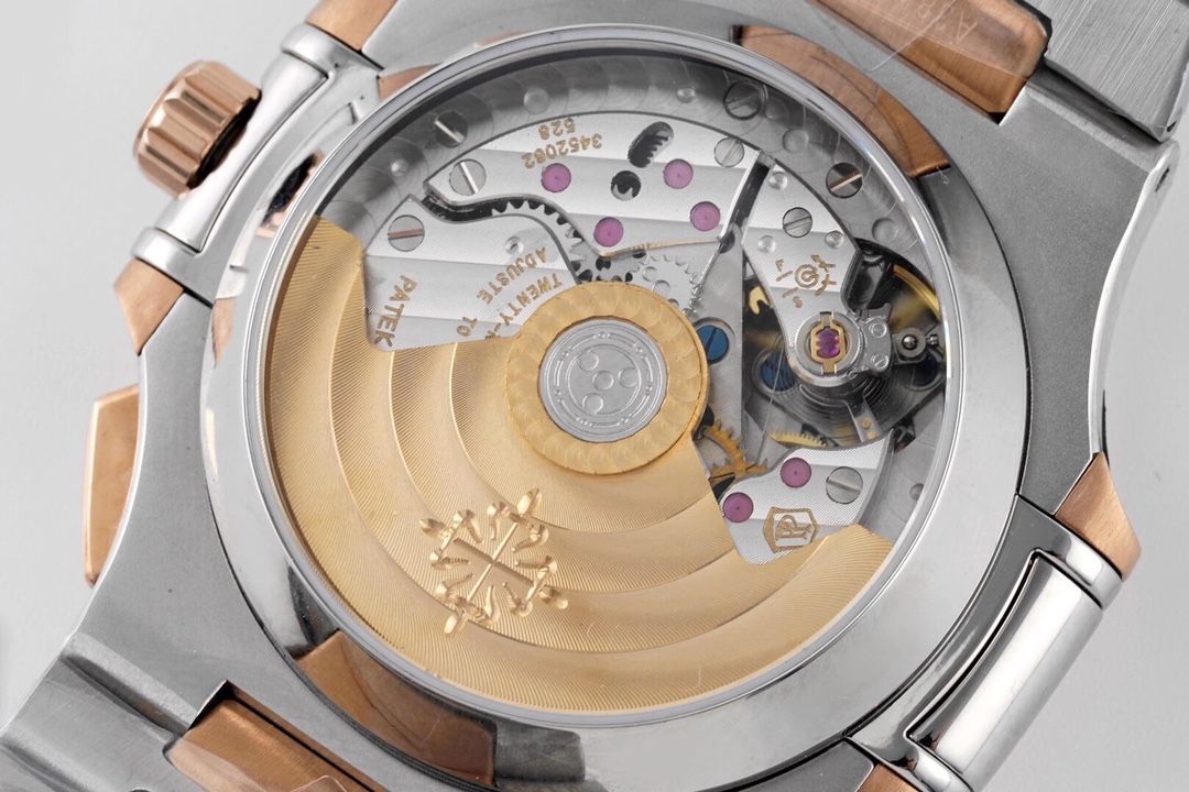 Patek Philippe Nautilus 5980/1A-014 multi-functional chronograph watch