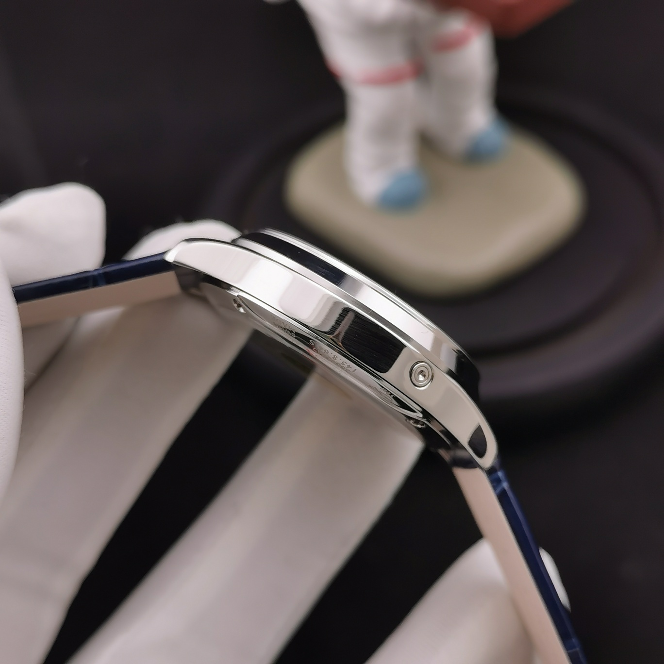 The goddess of stars and moon - Jaeger-LeCoultre Moon Phase Master watch