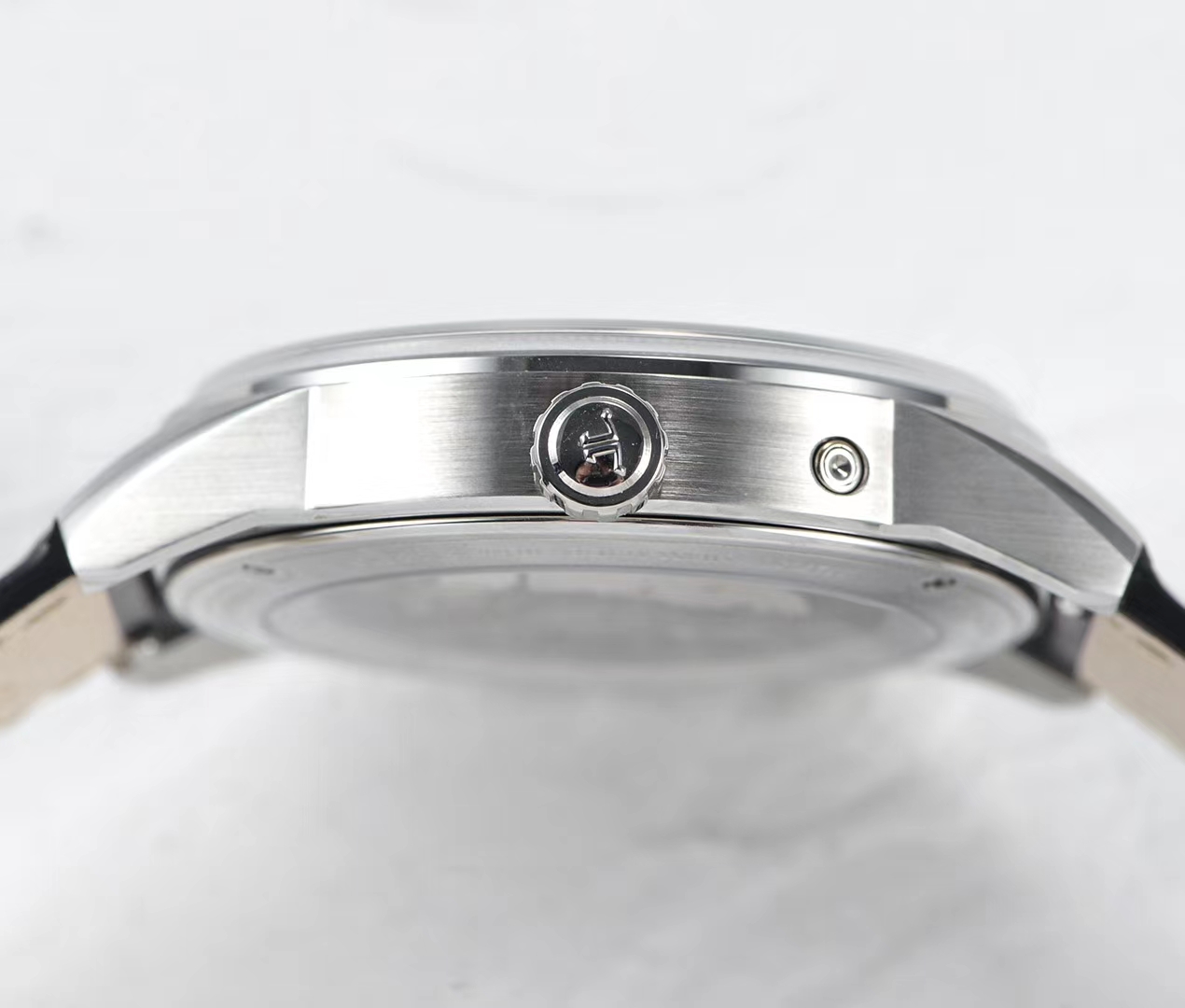 Jaeger-LeCoultre Beichen Geographer World Time Watch (904847Z)