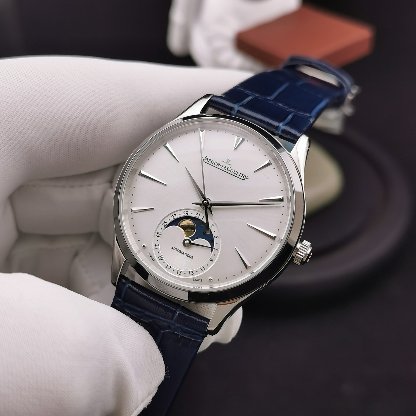 The goddess of stars and moon - Jaeger-LeCoultre Moon Phase Master watch