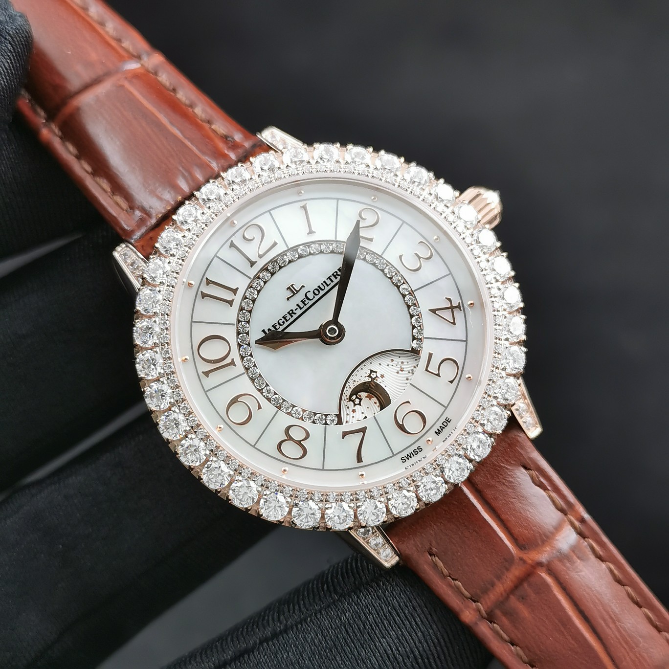 TWC Jaeger-LeCoultre dating series - now launching new Q3523570 watch -