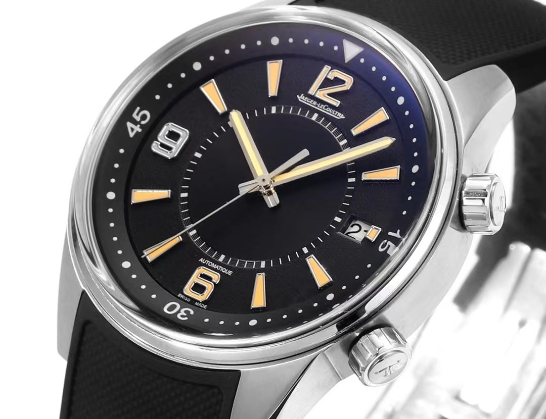 The Jaeger-LeCoultre Beichen series calendar watch