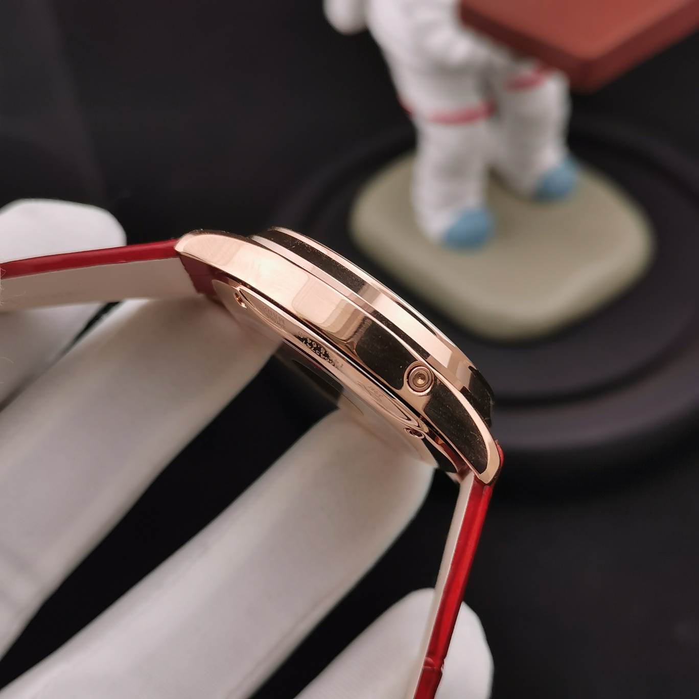 The goddess of stars and moon - Jaeger-LeCoultre Moon Phase Master watch