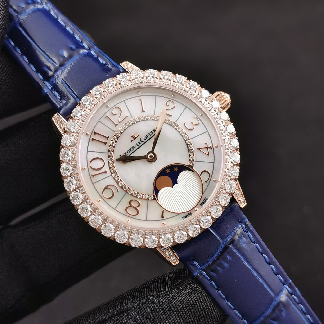 Jaeger-LeCoultre dating series - now launching new Q3523570 watch -