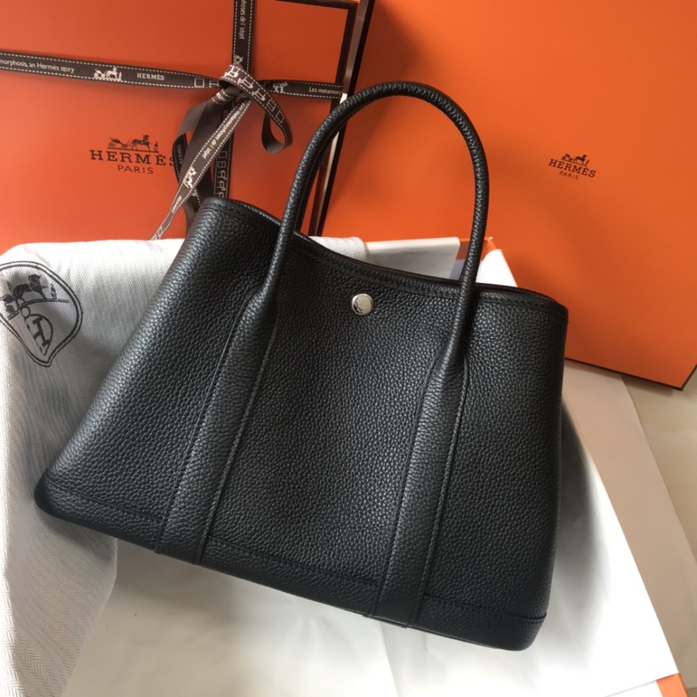 Hermès 𝑮𝒂𝒓𝒅𝒆𝒏 𝒑𝒂𝒓𝒕𝒚 ɞ▪️▪️▪️Classic Black▪️.