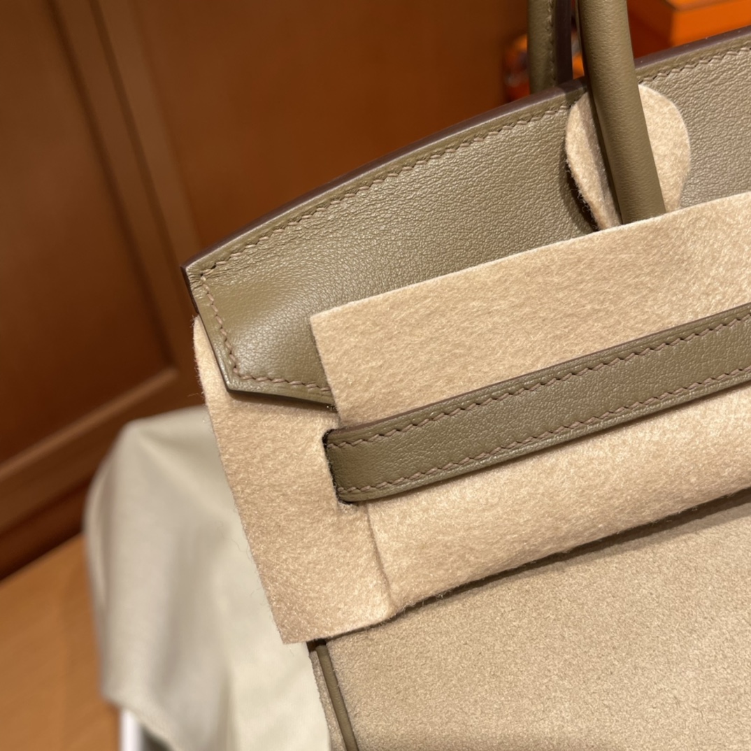Hermès Limited Edition Kelly 28cm Kelly Bag
