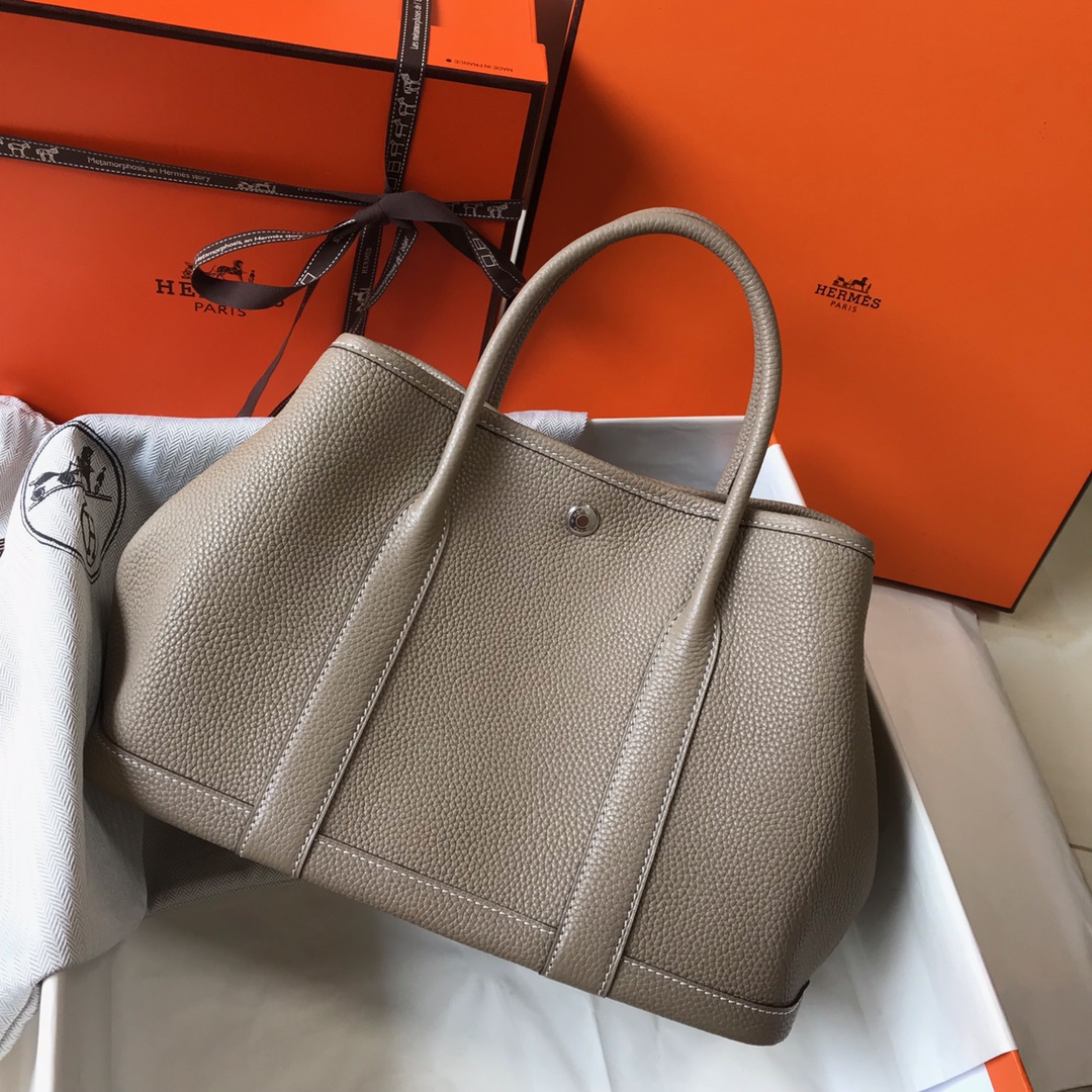 Hermès 𝑮𝒂𝒓𝒅𝒆𝒏 𝒑𝒂𝒓𝒕𝒚 ɞ▪️▪️▪️Ittledove Gray🐚