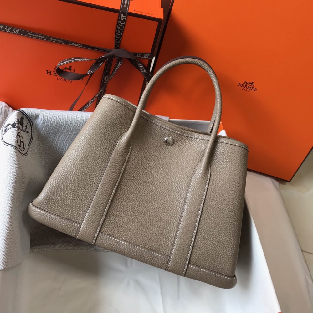 Hermès 𝑮𝒂𝒓𝒅𝒆𝒏 𝒑𝒂𝒓𝒕𝒚 ɞ▪️▪️▪️Ittledove Gray🐚