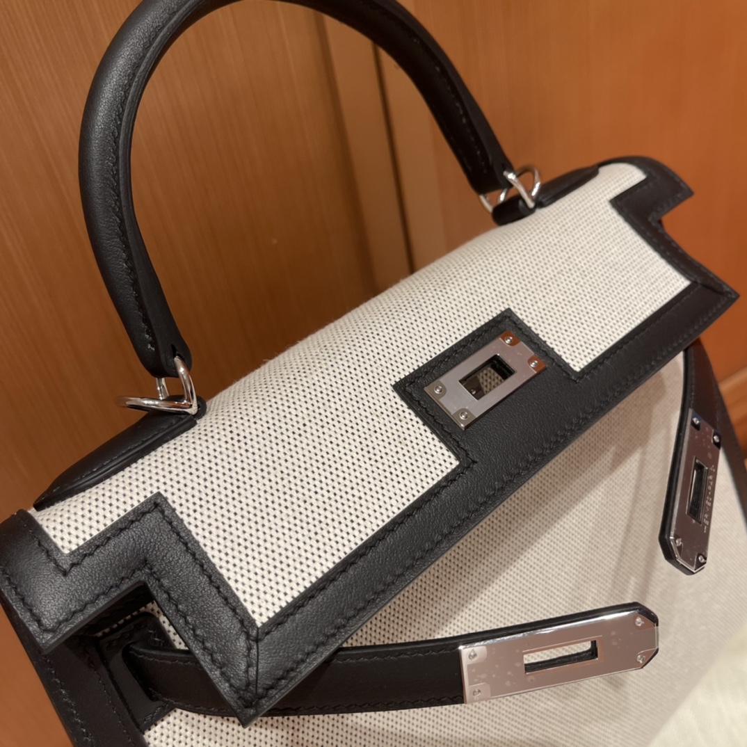Hermès limited edition kelly 28cm Kelly