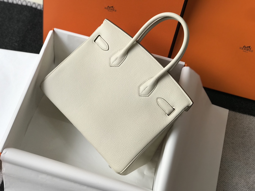 Hermes 𝑫𝒓𝒆𝒂𝒎 𝒃𝒂𝒈 ✐...Milkshake White (gold and silver buckle)
