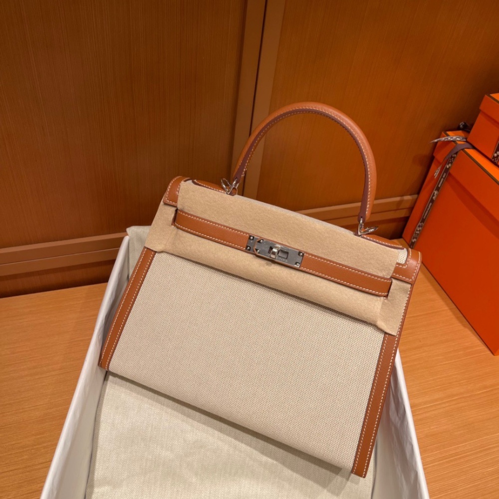 Hermès limited edition kelly 28cm Kelly