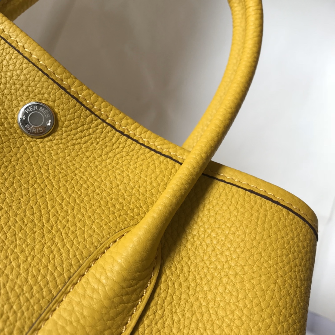 Hermès 𝑮𝒂𝒓𝒅𝒆𝒏 𝒑𝒂𝒓𝒕𝒚 ɞ▪️▪️▪️Amber Yellow🐘.