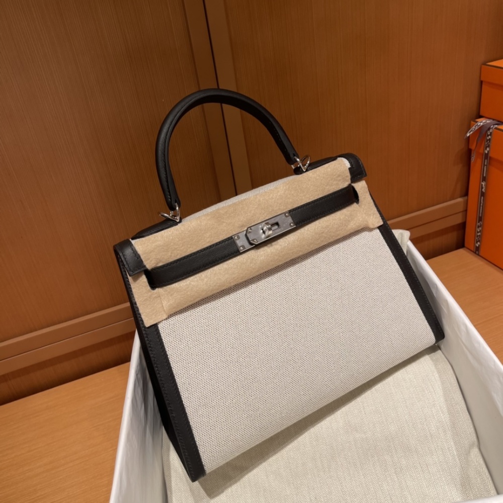 Hermès limited edition kelly 28cm Kelly