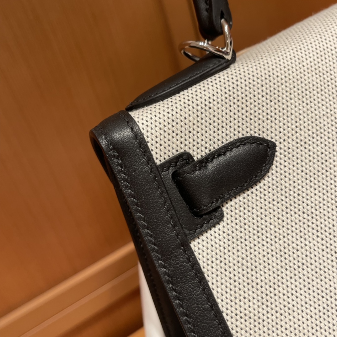 Hermès limited edition kelly 28cm Kelly