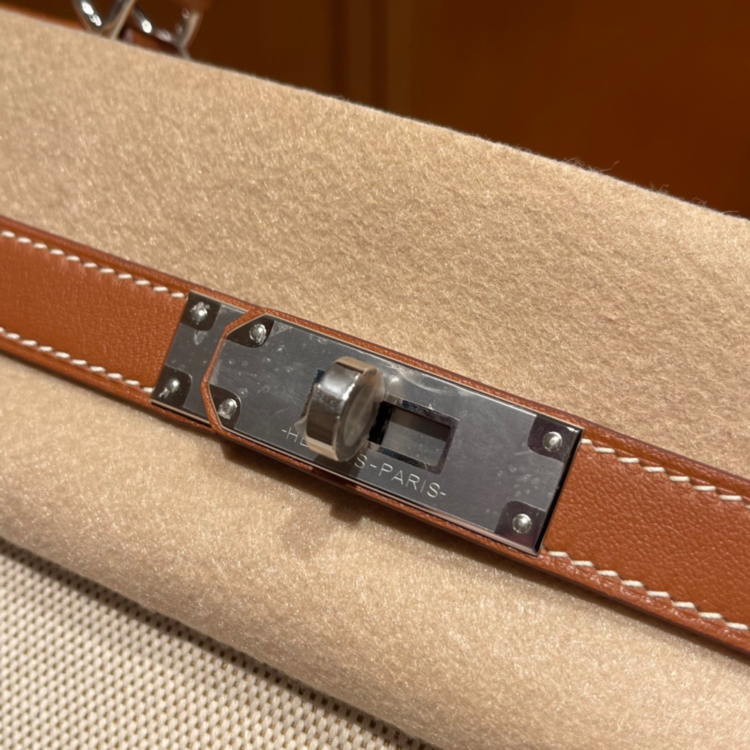 Hermès limited edition kelly 28cm Kelly