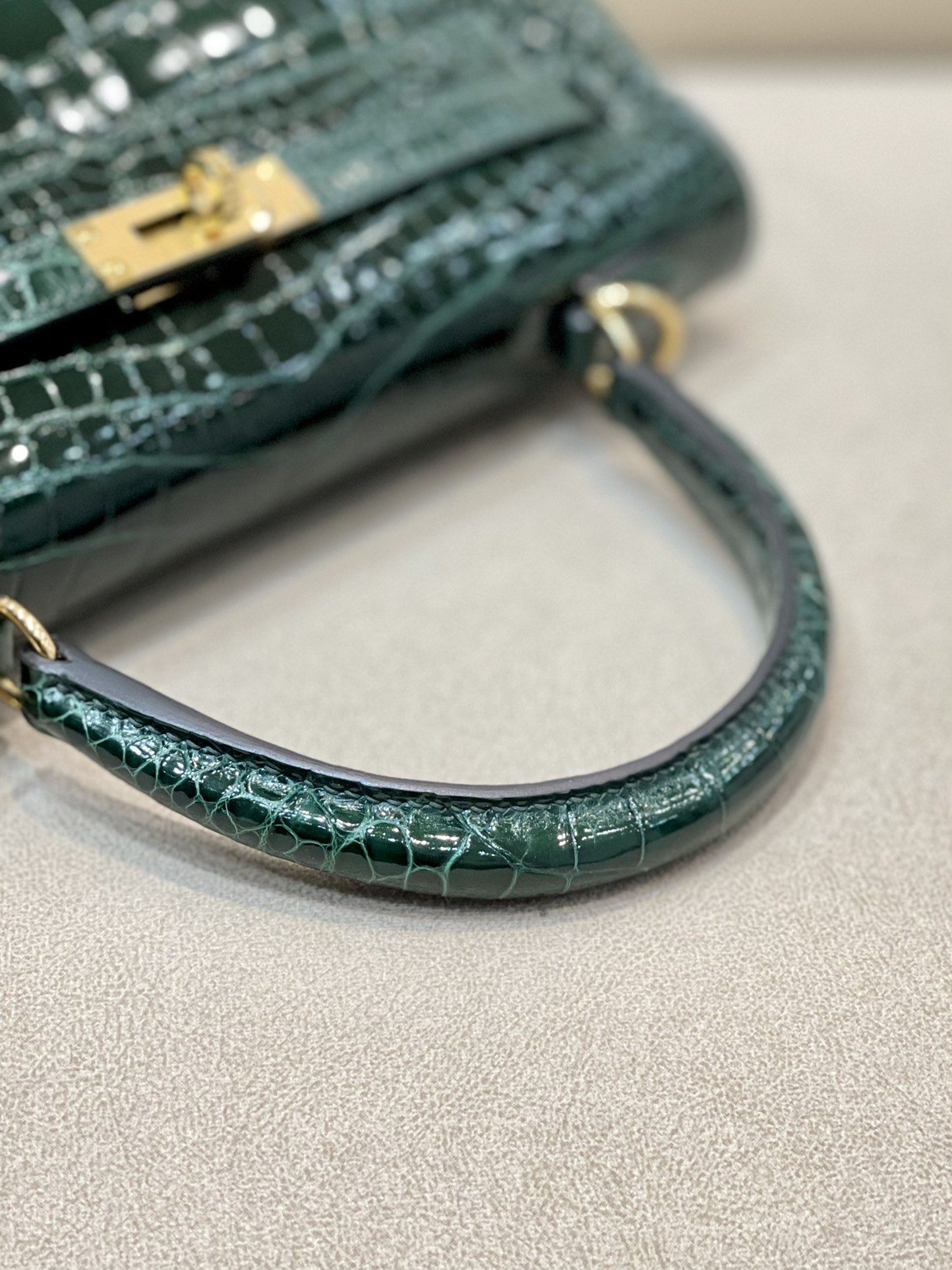 Hermès🔍Model: KL25