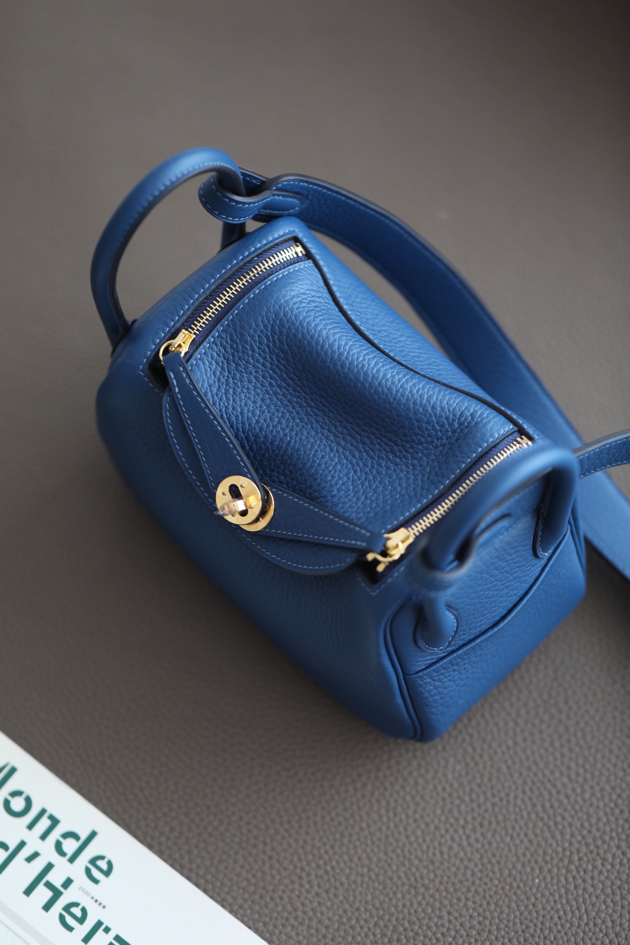 Hermès Kelly mini 2 American crocodile matte 6U mint green silver buckle