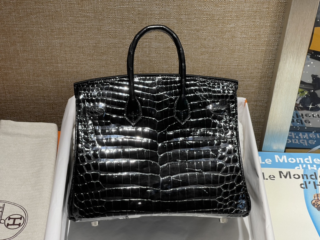 Hermès number: KL25