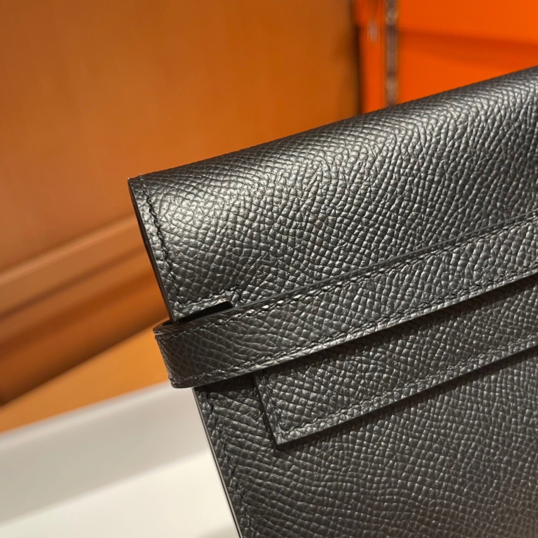 Hermès Kelly Classic Wallet