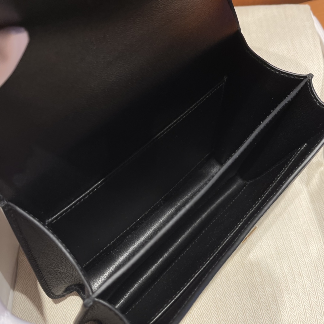 Hermès constance 19cm versatile series model,