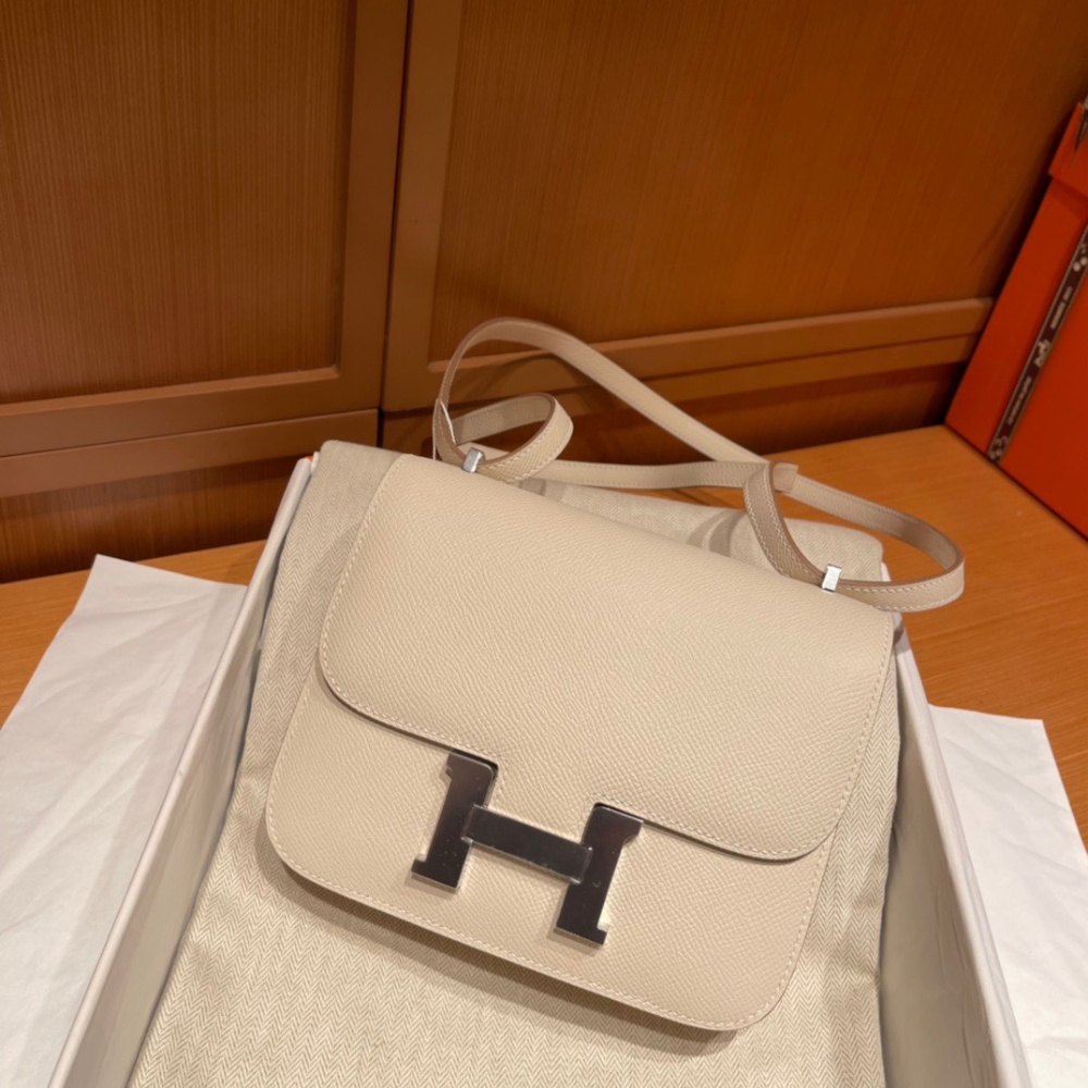 Hermès constance 19cm versatile series model,