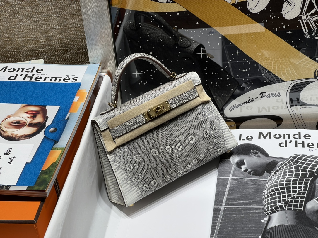 Hermès number: kellyMini ll generation