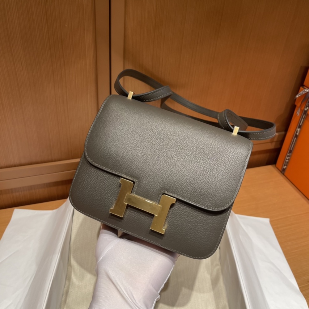 Hermès constance 19cm versatile series model,
