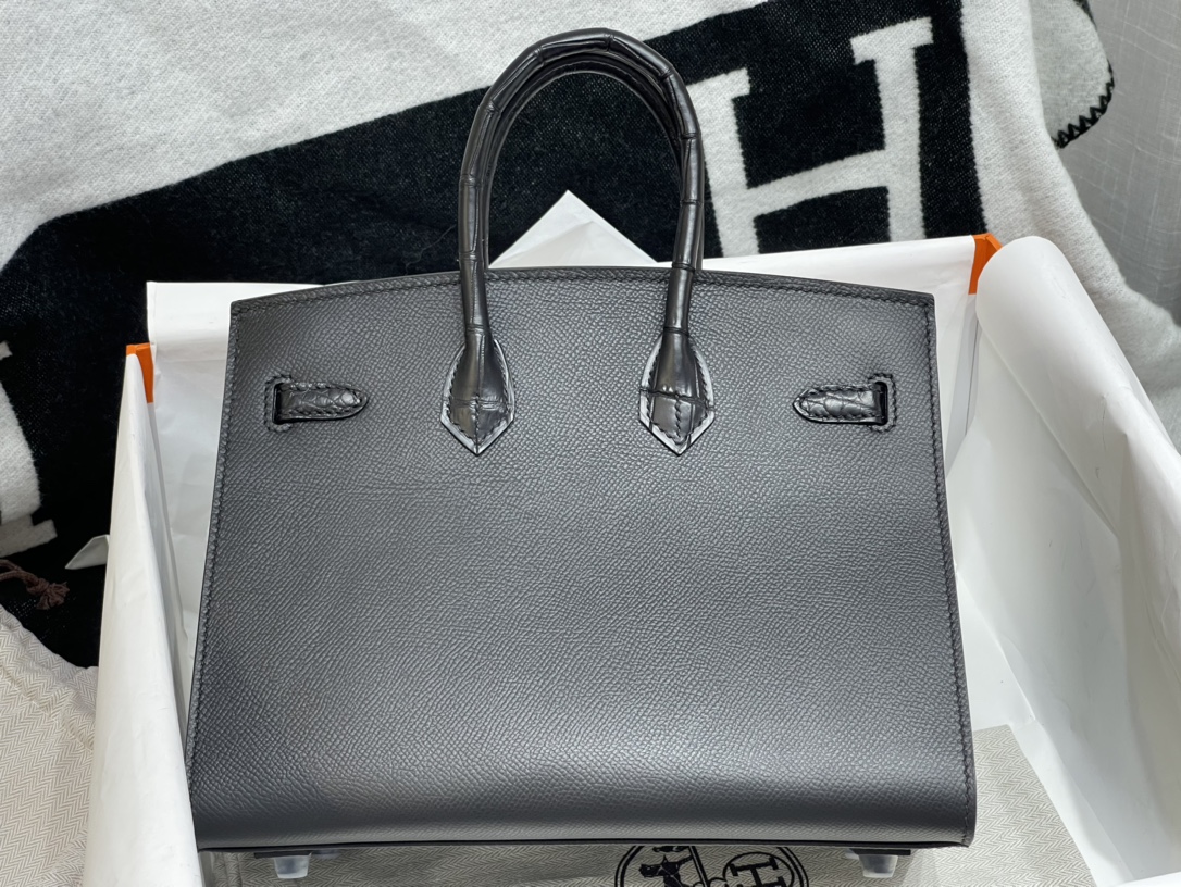 Hermès: Small House Bag 25CM. In stock🈶️ American crocodile
