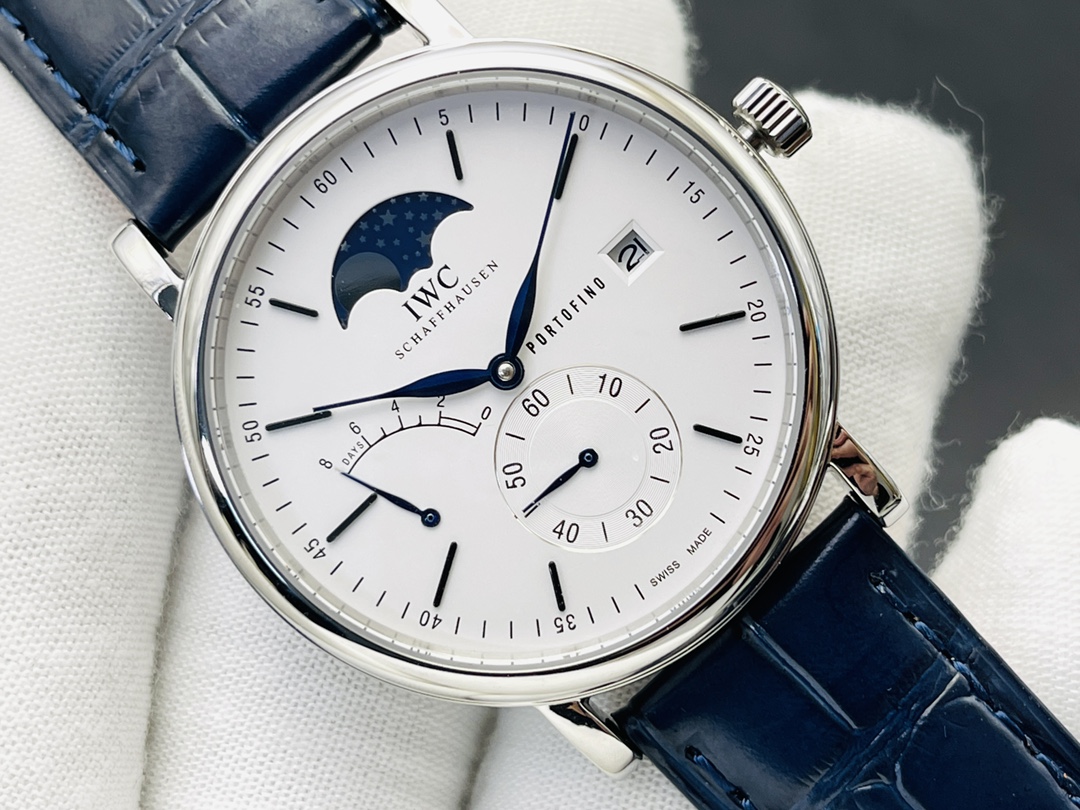 IWC kinetic moon phase expert. The new Portofino series IW516409 see-through watch.