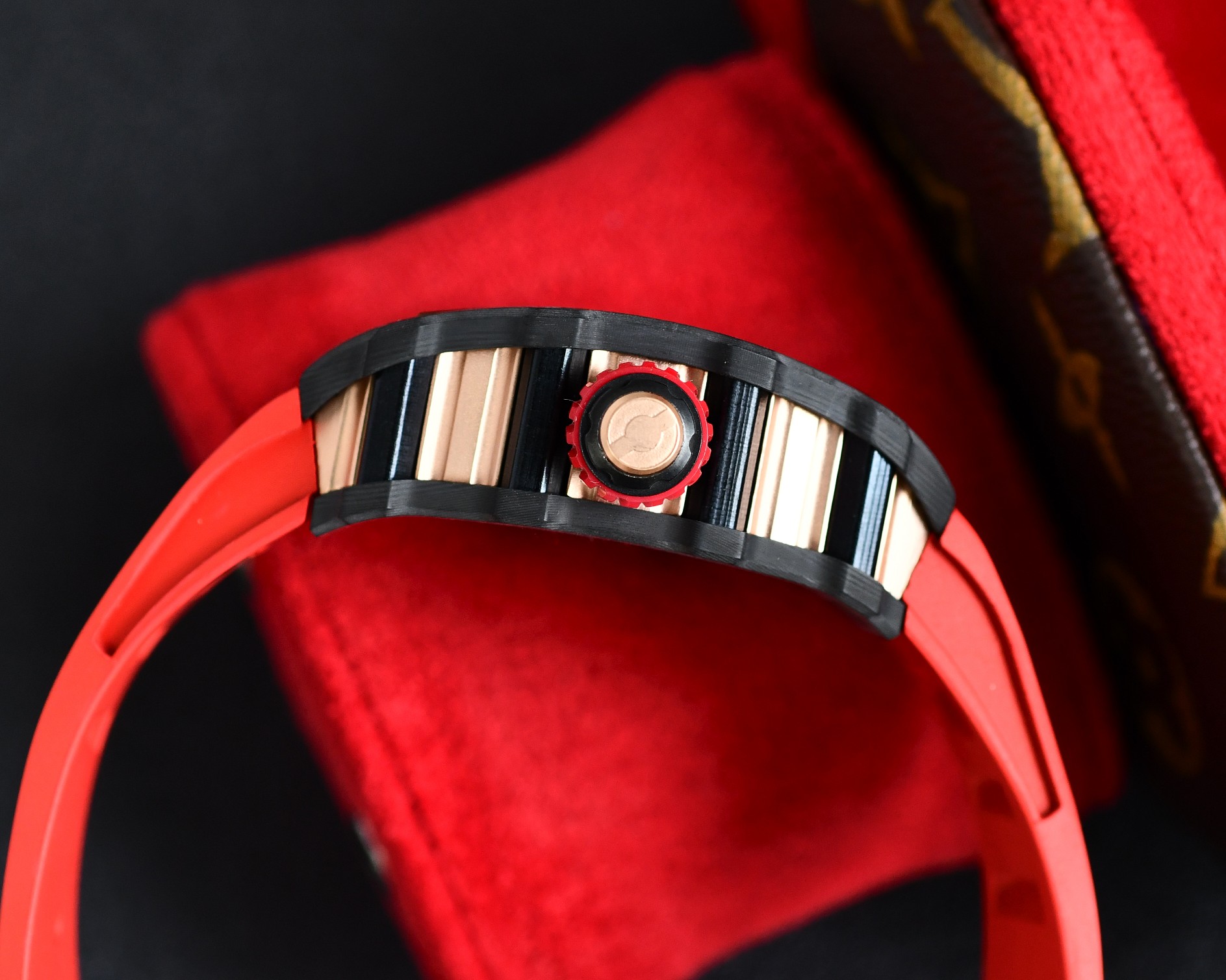 Richard Mille RM21-01 series 🎮 equipped with fully automatic imported mechanical movement