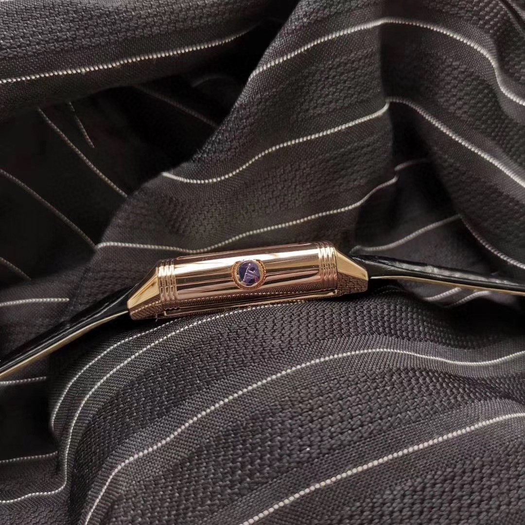 Jaeger-LeCoultre Reverso Tribute double-sided dual time zone flip watch