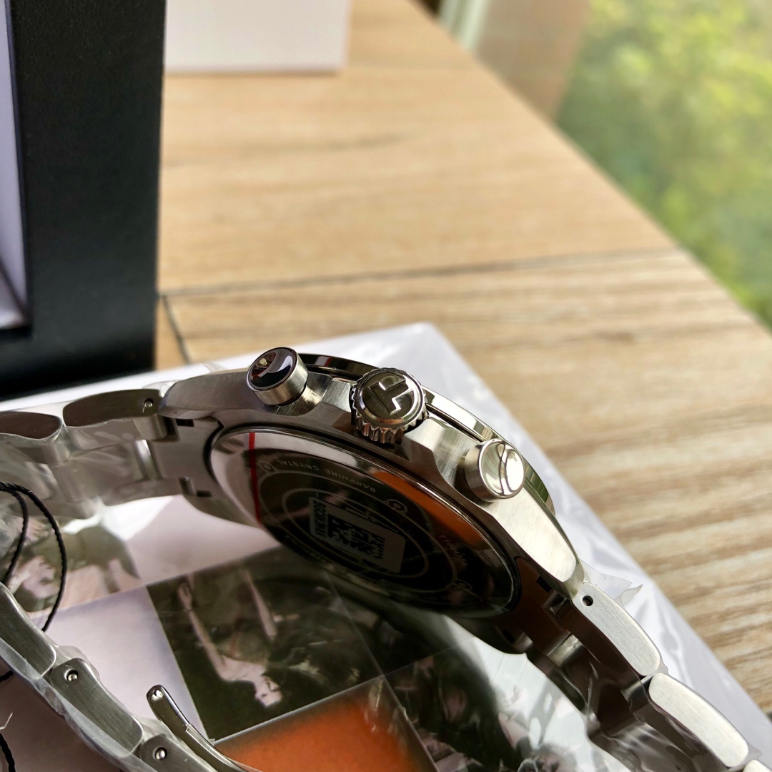 original Tissot, all original Tissot T106 series V8 men's watch,