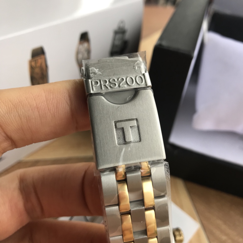 Tissot, T067.417.22.051.00 men's watch