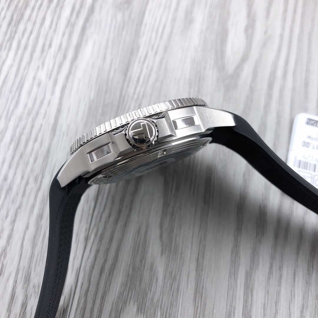 Original TISSOT Starfish Series T120.407.17.041.00